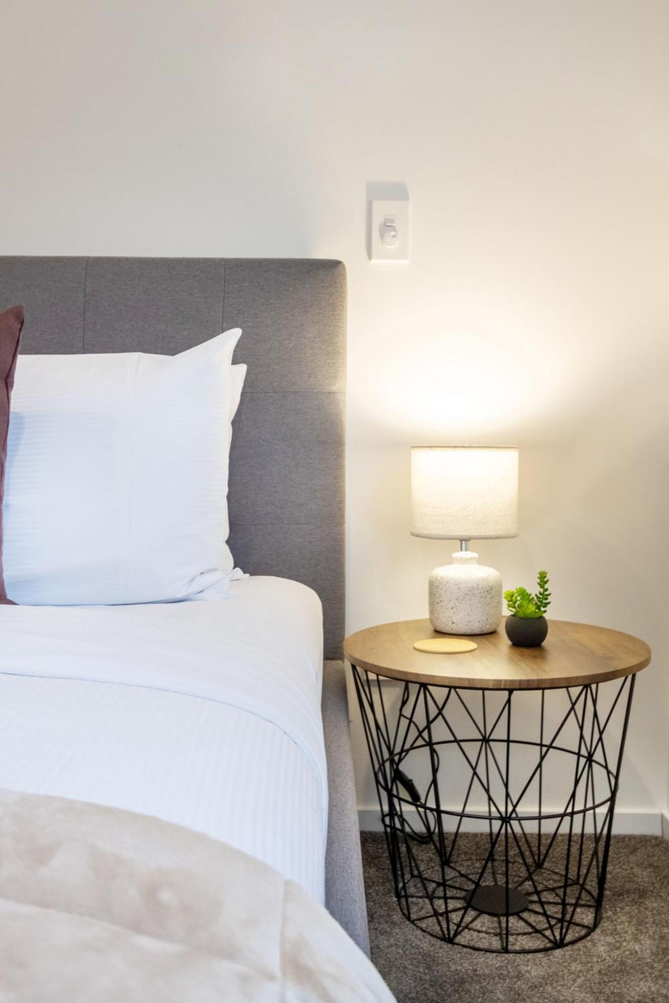Executive Suite On Lichfield Street - 2 Bed 2 Bath Christchurch Extérieur photo